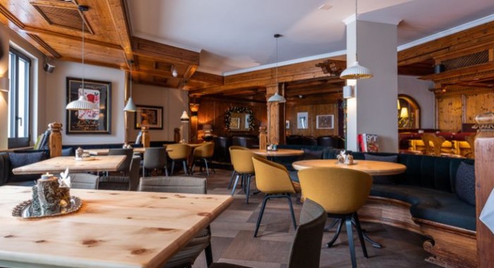 Hotel National, Zermatt ski chalet, image 2
